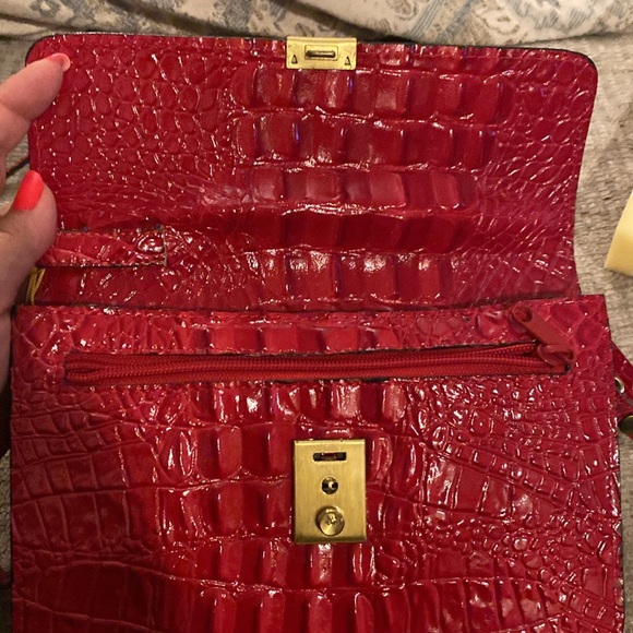 Vintage red leather purse. - Picture 4 of 10